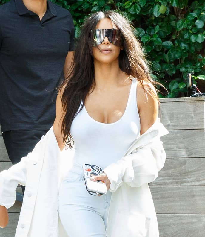Kim kardashian sunglasses 2017 2025