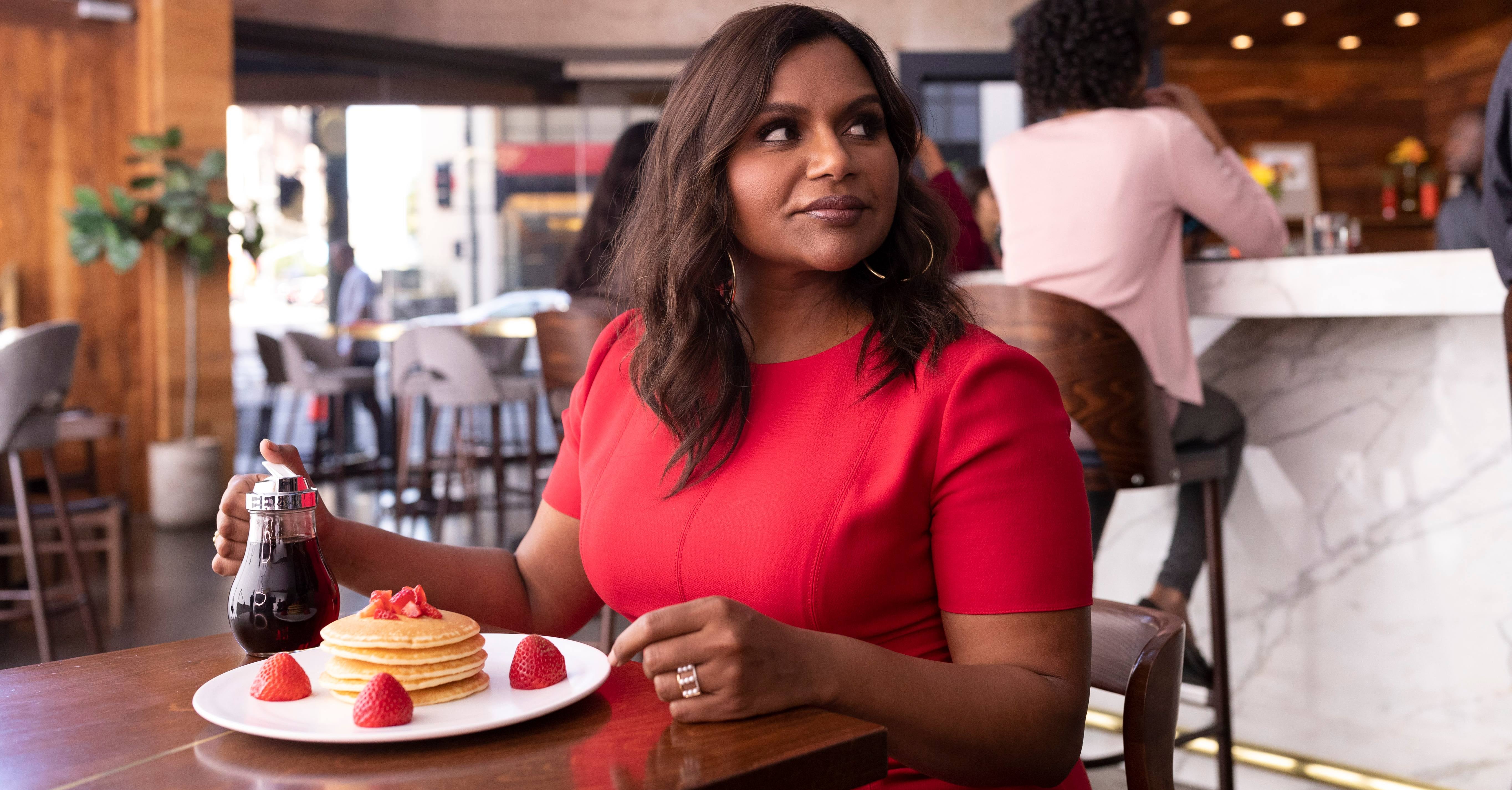 Mindy Kaling Interview on Four Weddings and a Funeral | PS Celebrity