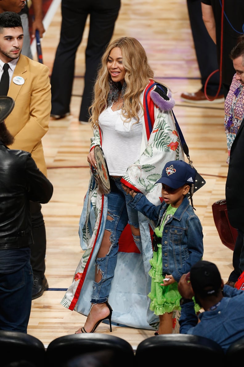 Beyoncé's Courtside Robe