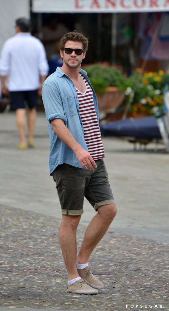 Liam Hemsworth on Vacation in Italy | Pictures