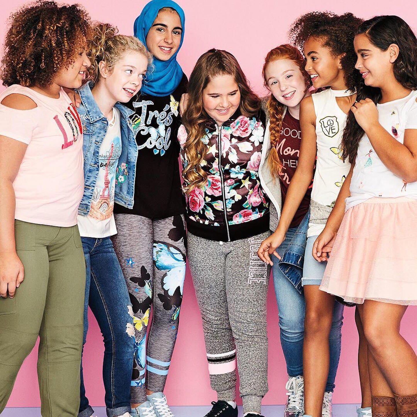 Justice Features First Hijabi Model Popsugar Middle East Love