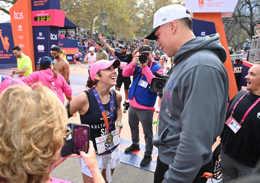 Aaron Judge Cheers On Samantha Bracksieck at NYC Marathon