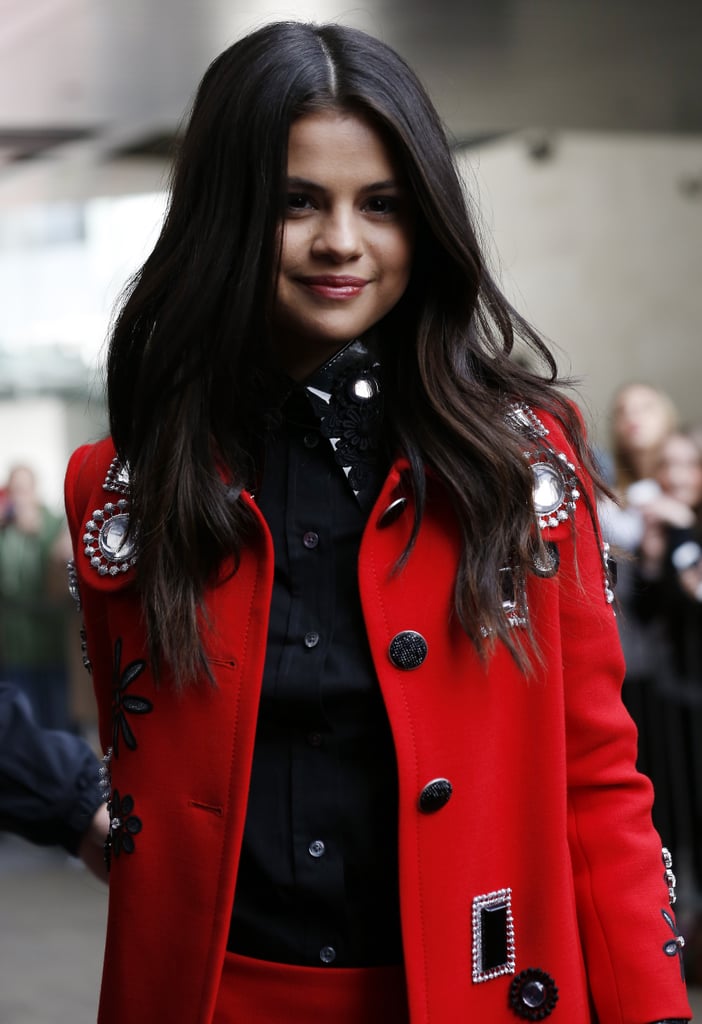 Selena Gomez Covers "Rude" on BBC Radio 1 | POPSUGAR Latina Photo 5