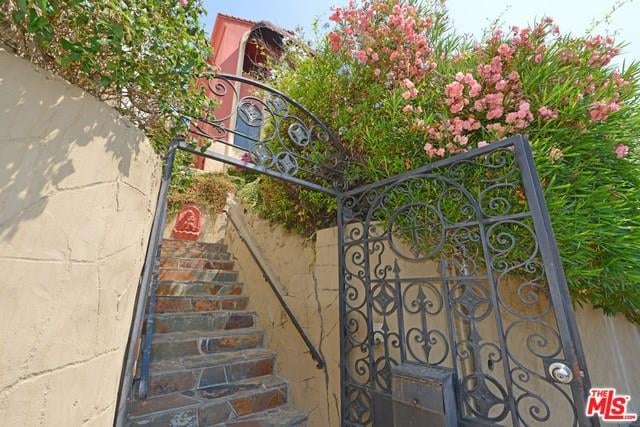 Eva Longoria's Los Angeles House Pictures