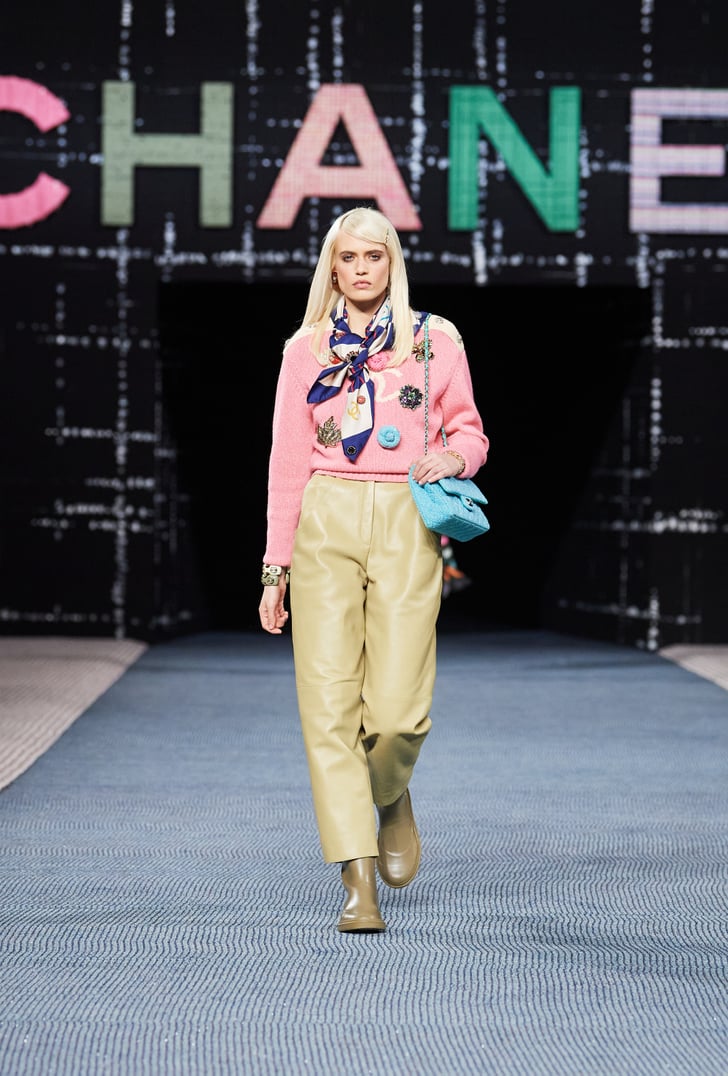 Chanel's Rubber Rain Boots Shine at the Autumm 2022 Show | Fashion UK