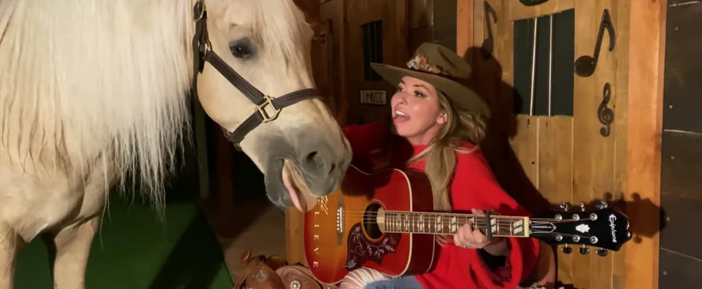 Shania Twain Serenading Her Horse Has Big Social-Distancing Energy