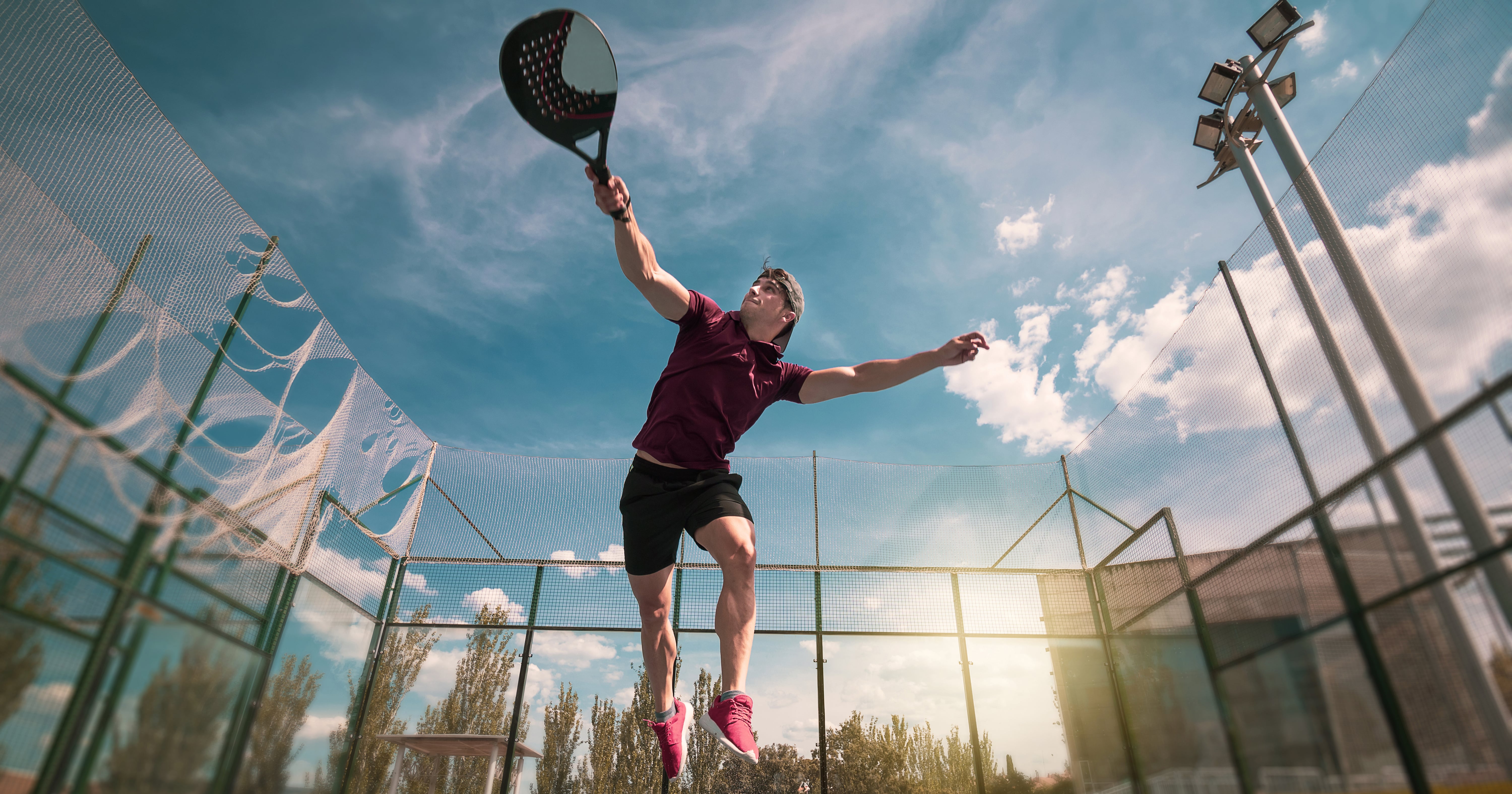 Qu’est-ce que le Padel ?  |  POPSUGAR Fitness