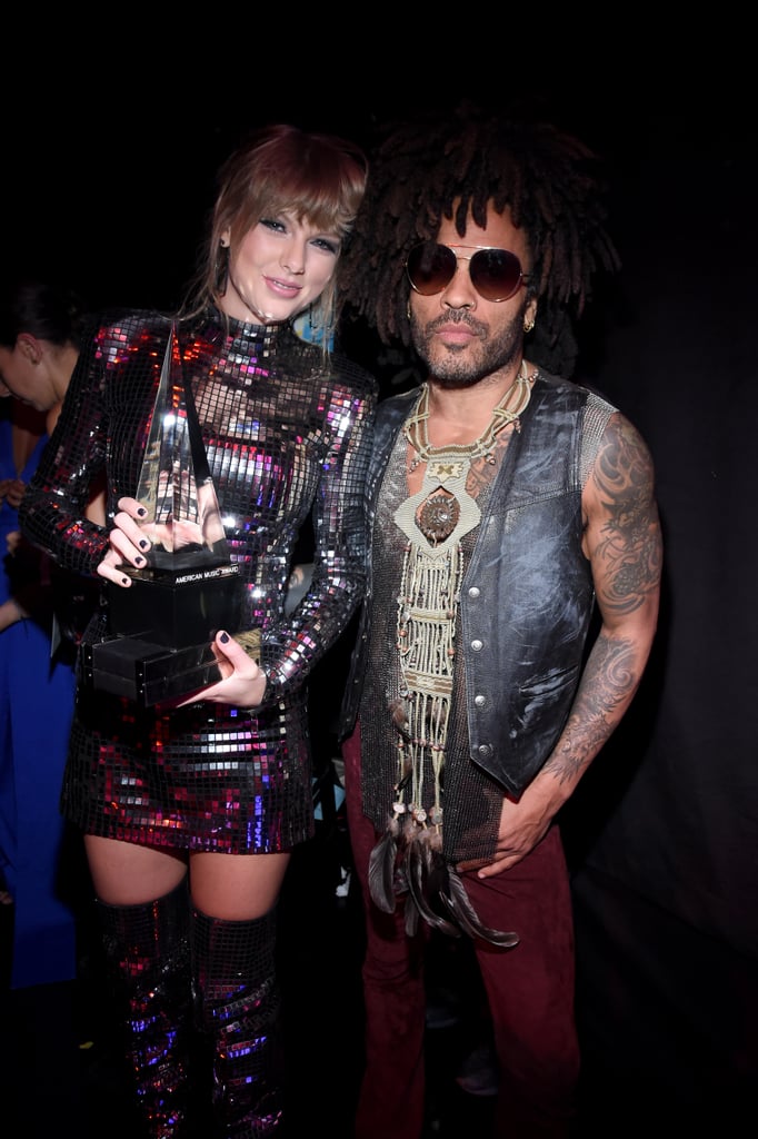 Taylor Swift at the 2018 American Music Awards