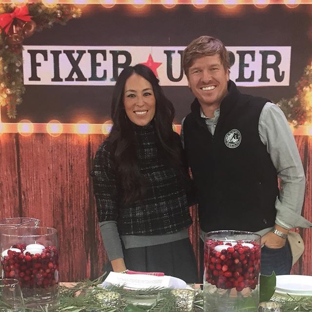 Fixer Upper's Chip and Joanna Gaines's Holiday Tablescape POPSUGAR Home