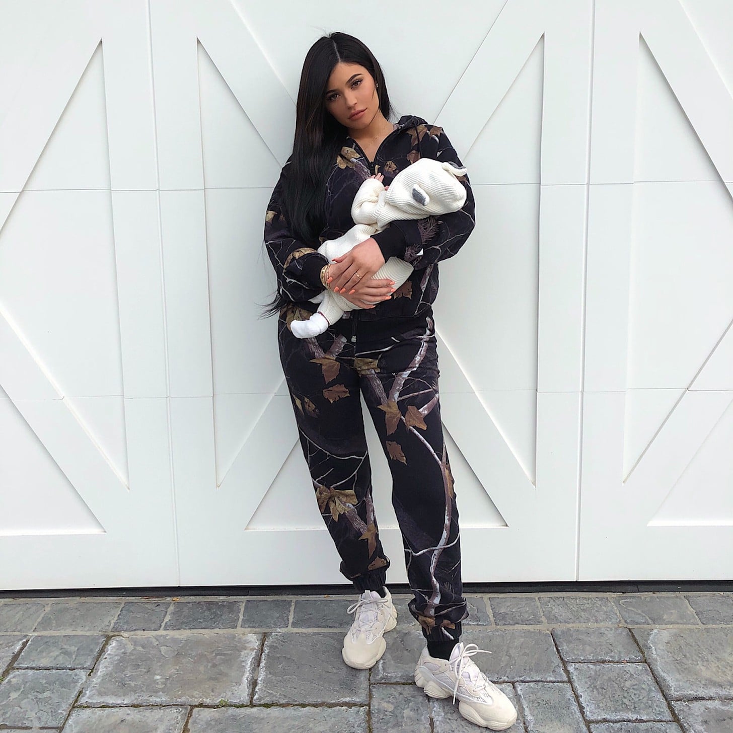 ensemble adidas kylie jenner