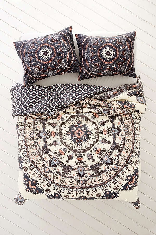 Urban Outfitters Magical Thinking Yaella Medallion Duvet Cover