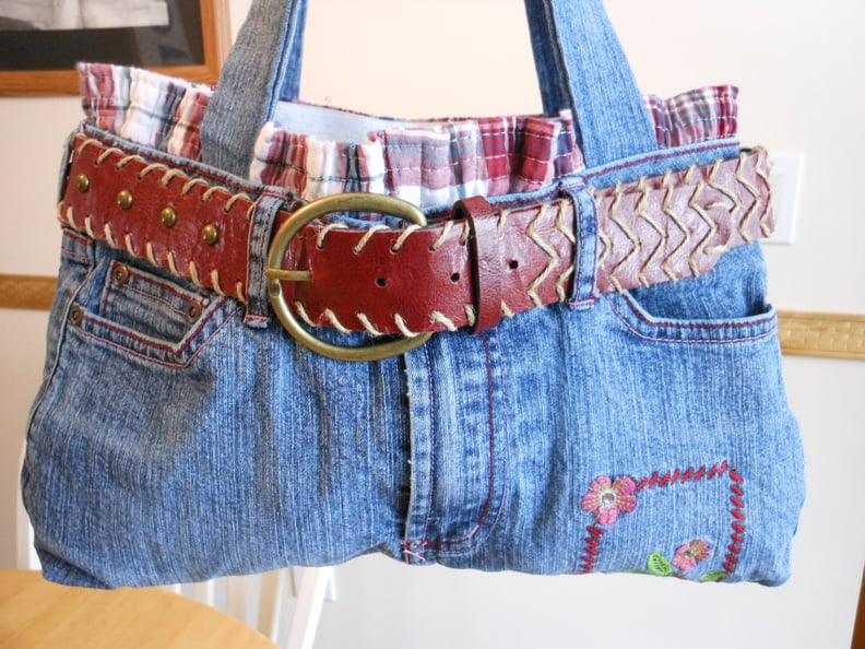 EASY DIY Old Jeans Clutch Bag / How To Make a Purse / From Old