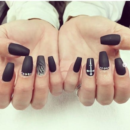 What Are Coffin Nails? | POPSUGAR Beauty