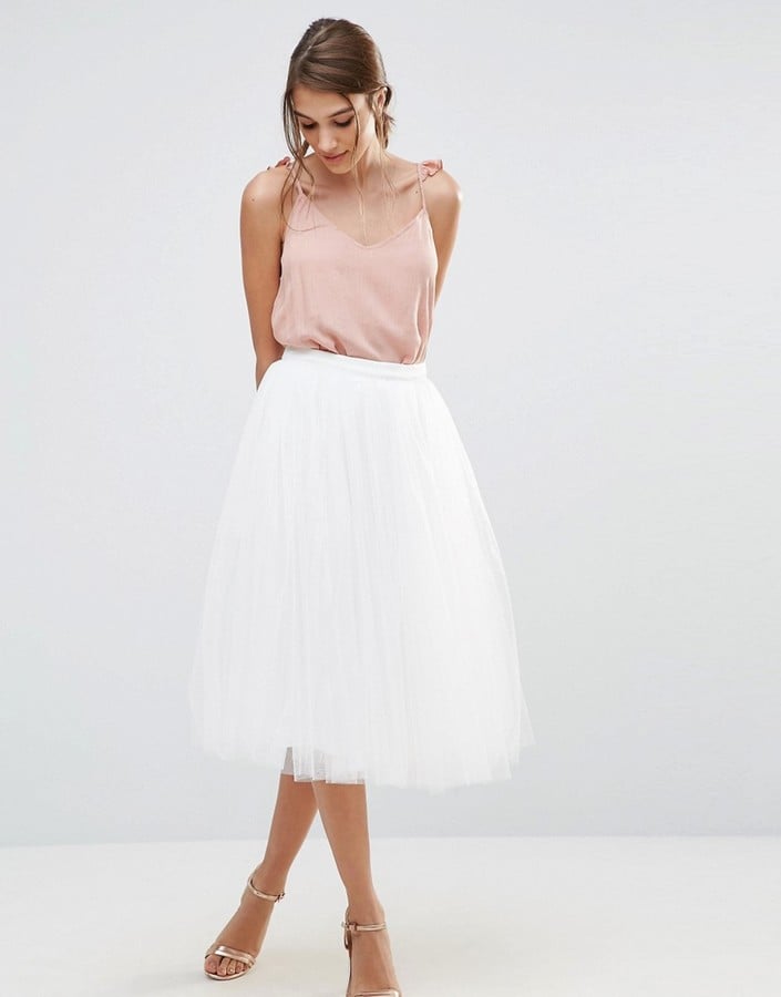 15 Stylish Ideas on What to Wear with a Tulle Skirt