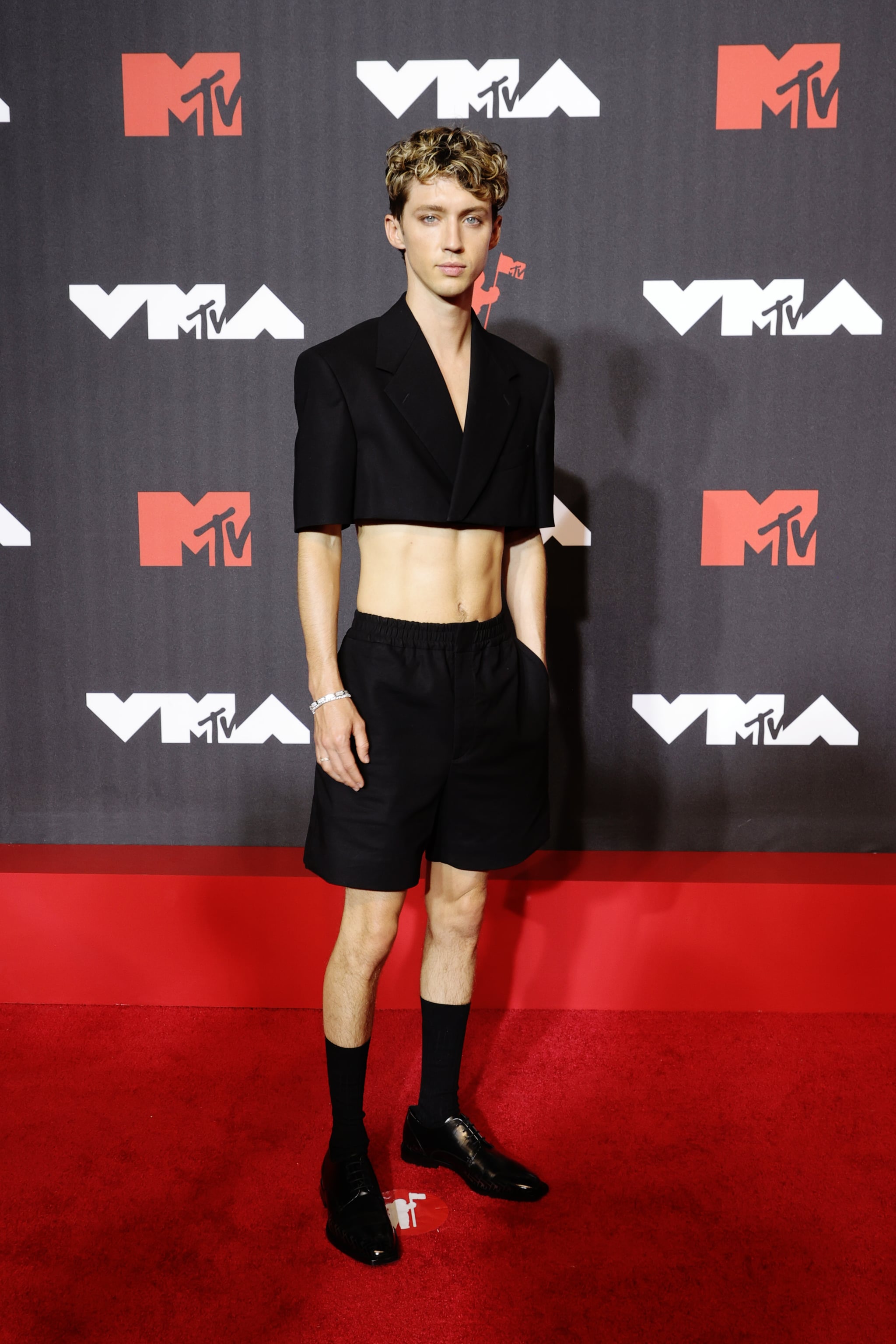 Troye Sivan at the 2021 MTV VMAs