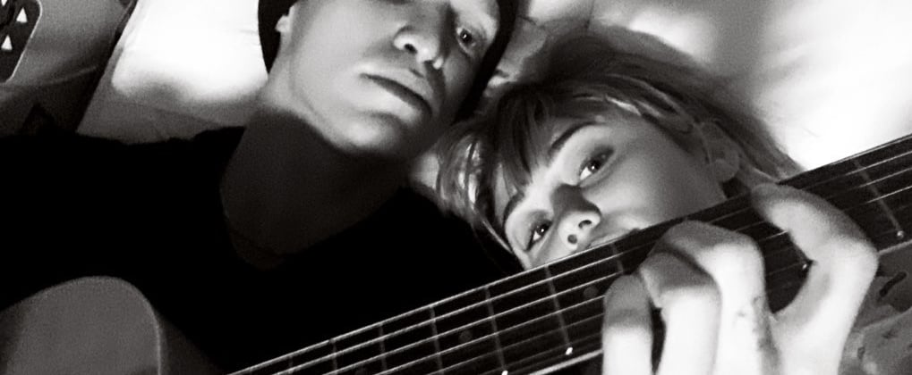 Cody Simpson Turned Up With Flowers For Miley Cyrus While She Was in the Hospital