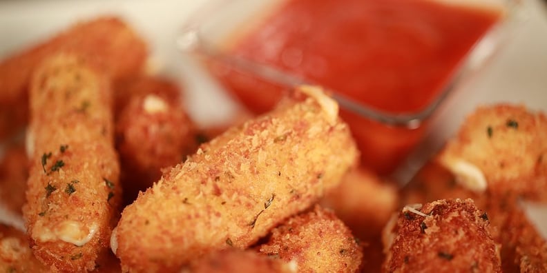 Italian Appetizer Recipe: T.G.I Friday's Mozzarella Sticks