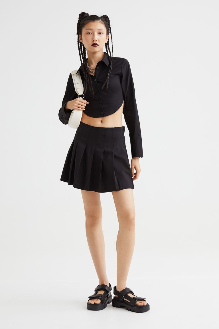 A Pleated Skirt: H&M Pleated Skirt