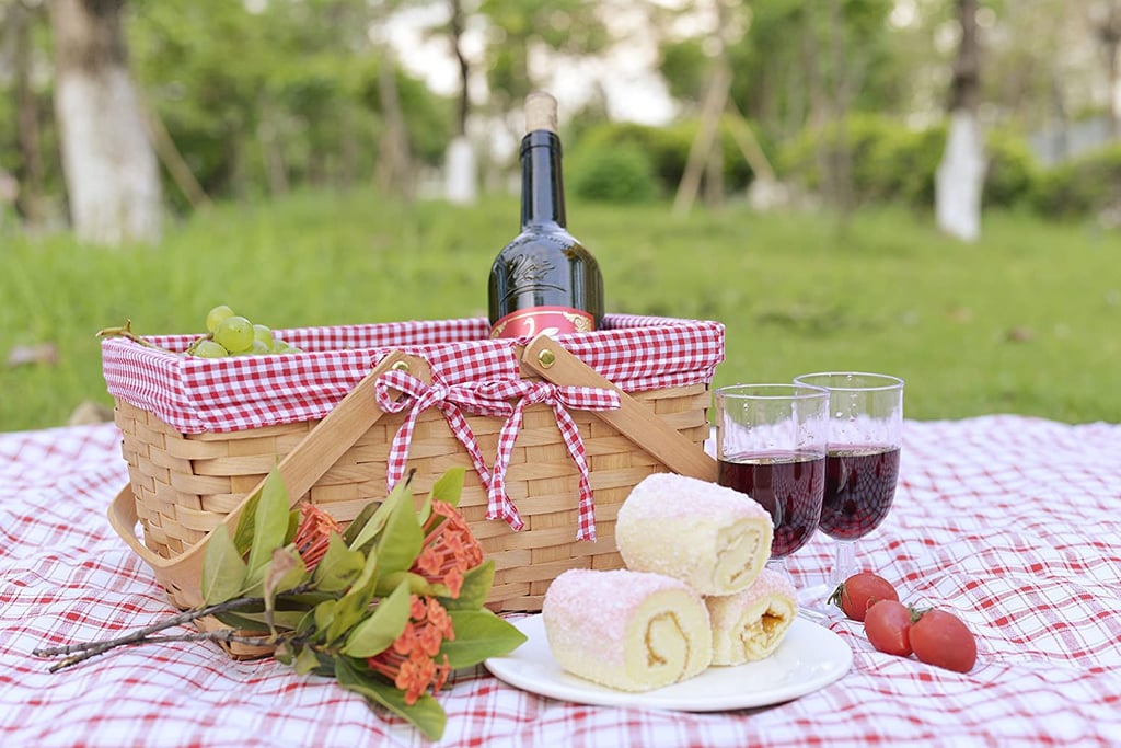 Outdoor Dining: Natural Woven Woodchip Picnic Basket with Double Folding Handles
