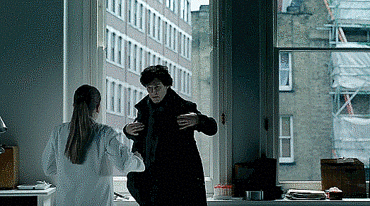 When Benedict Cumberbatch Perfected the Sexy Kiss on Sherlock