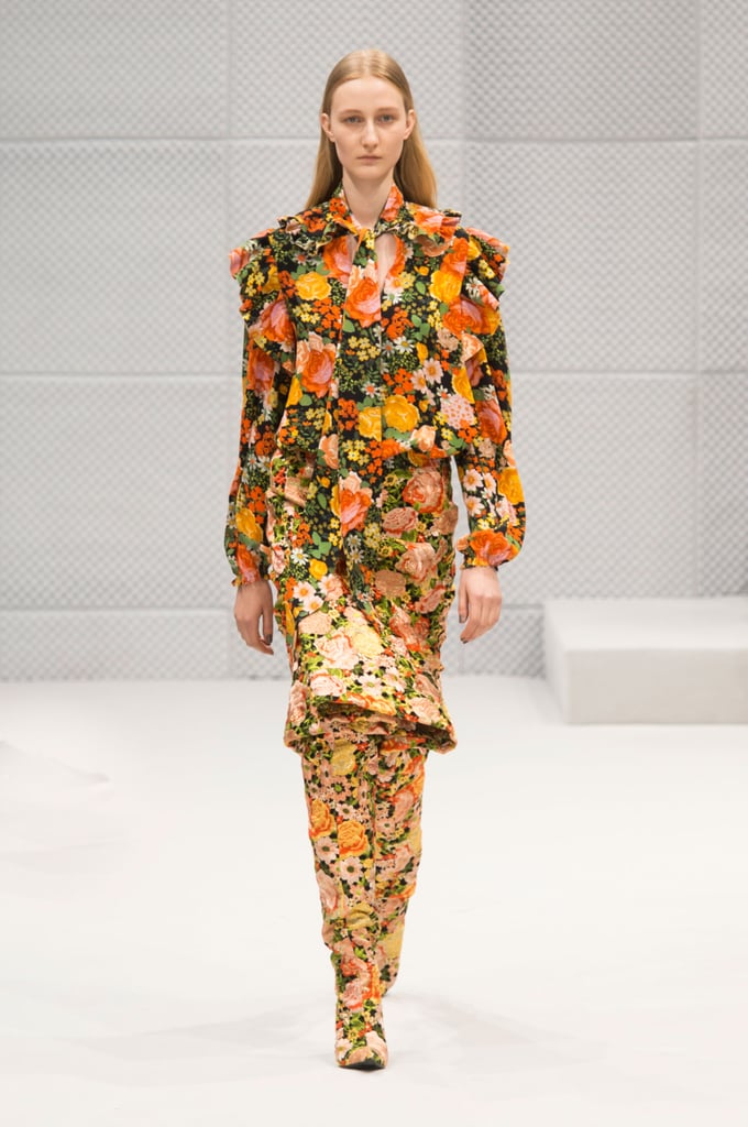 Balenciaga Fall 2016 Runway
