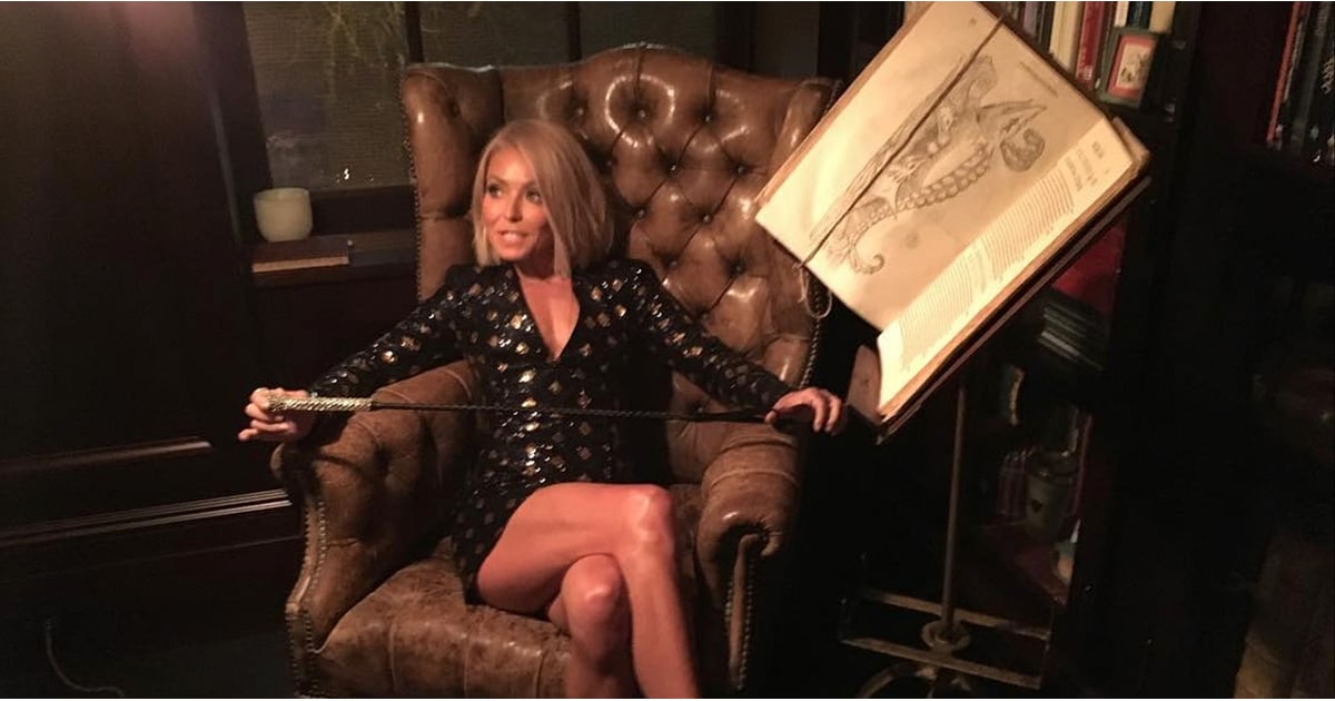 Kelly Ripa Joins Riverdale Cast As Hiram S Mistress Popsugar Entertainment
