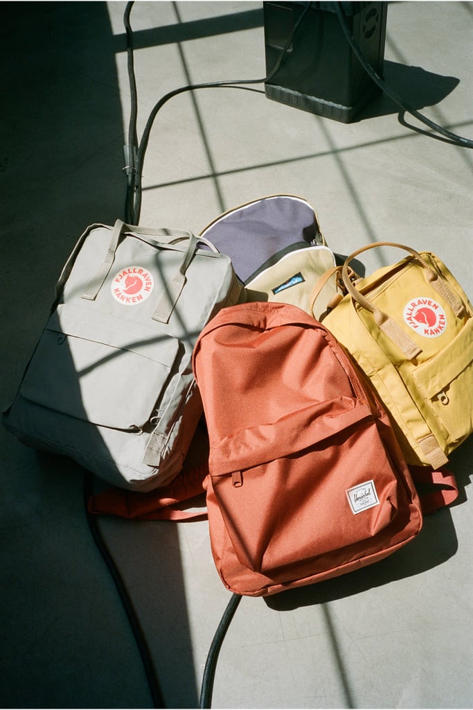 Herschel Supply Co. UO Exclusive Classic Mid-Volume Light Backpack