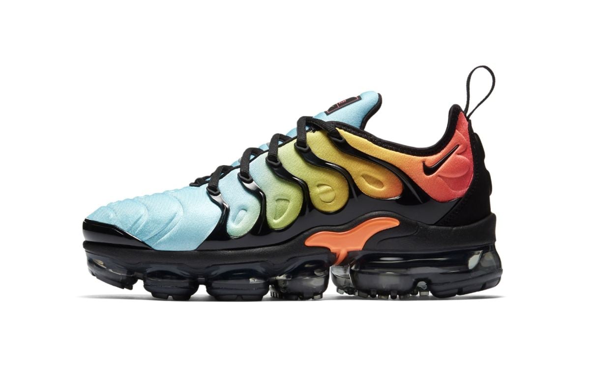 Unique nikes shop