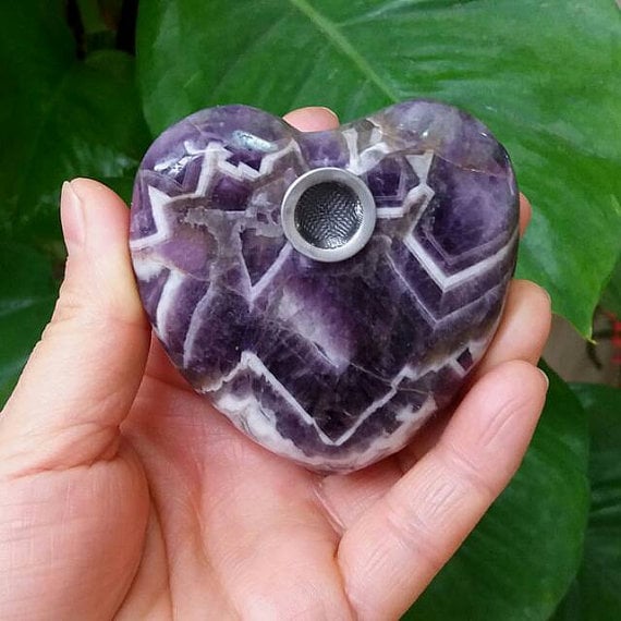 Cleansing Dream Amethyst Heart Pipe