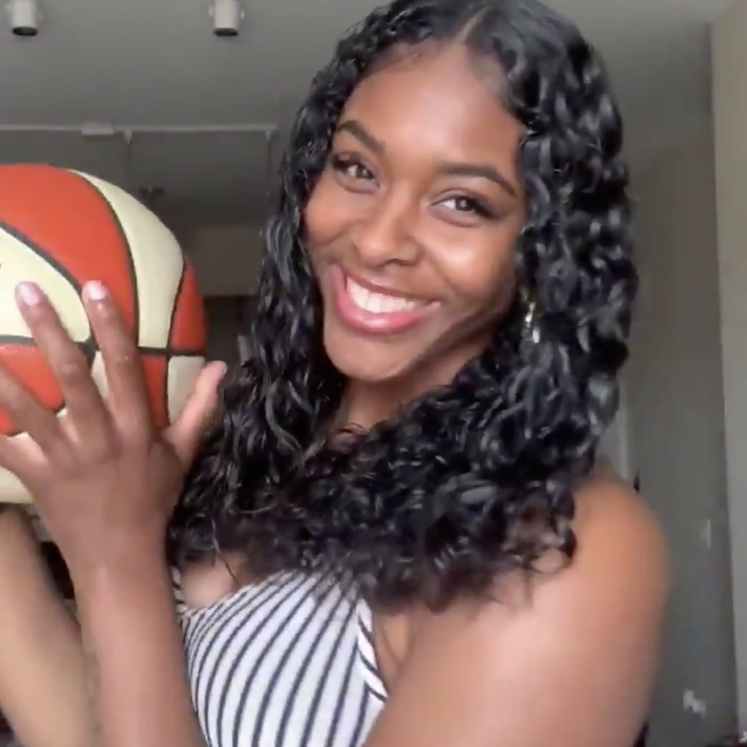 Watch These Wnba Players Do The Don T Rush Challenge Popsugar Fitness