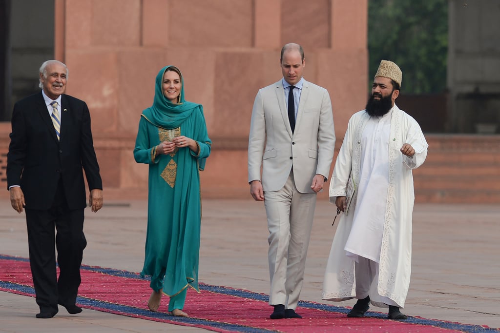Prince William and Kate Middleton at the Badshahi Mosque in Pakistan