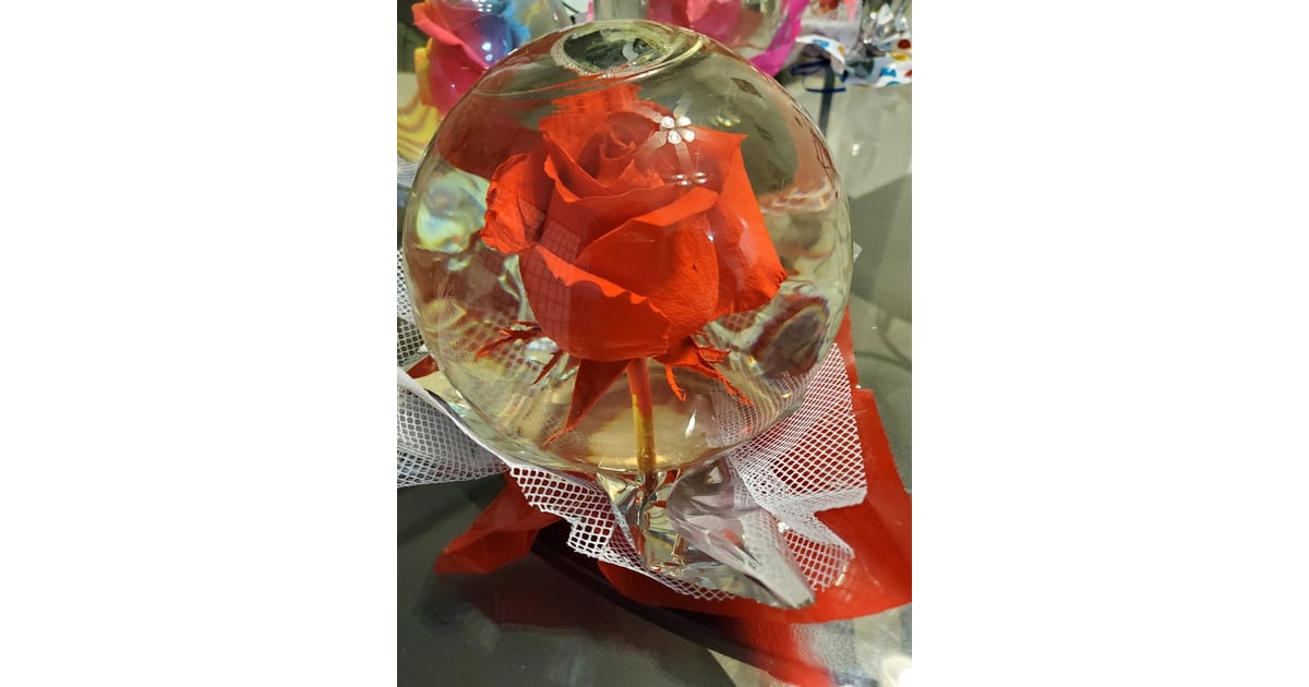 Forever Rose Globe