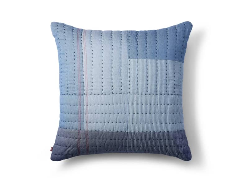 Target online sell levis
