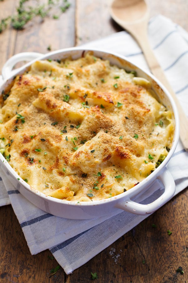 Recipe for a Crowd: Garlic Parmesan Chicken Lasagna Bake