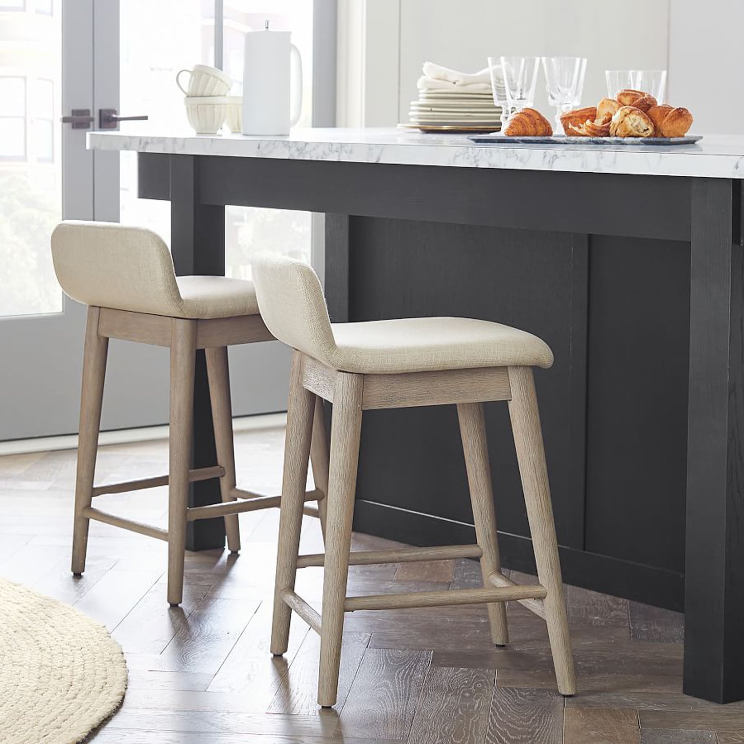 natuurlijk pakket hoorbaar 10 Best Counter Stools and Bar Stools to Shop in 2023 | POPSUGAR Home