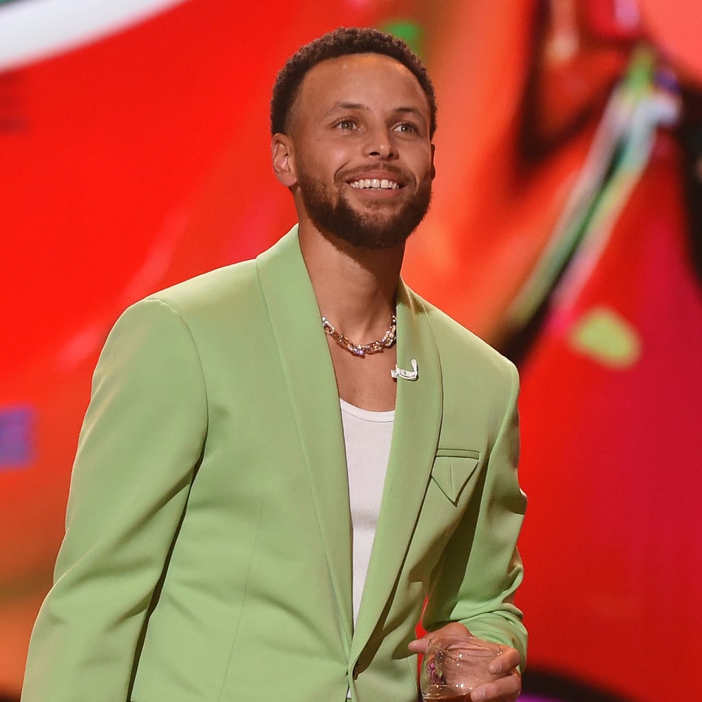 Stephen Curry Sings His Heart Out For Surprise 