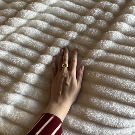 Bedsure White Throw Blanket Review