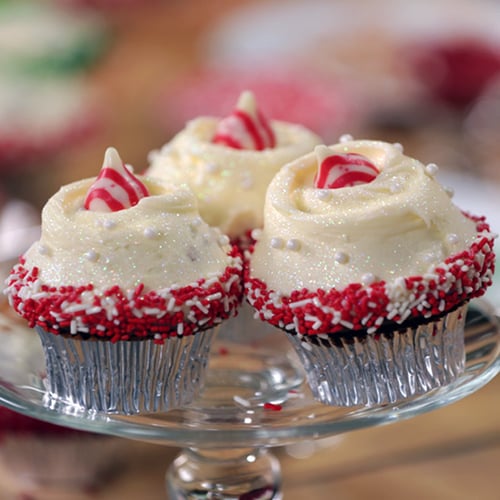 Gingerbread Cupcakes With Cream Cheese Frosting Gingerbread Cupcakes With Cream Cheese Frosting
