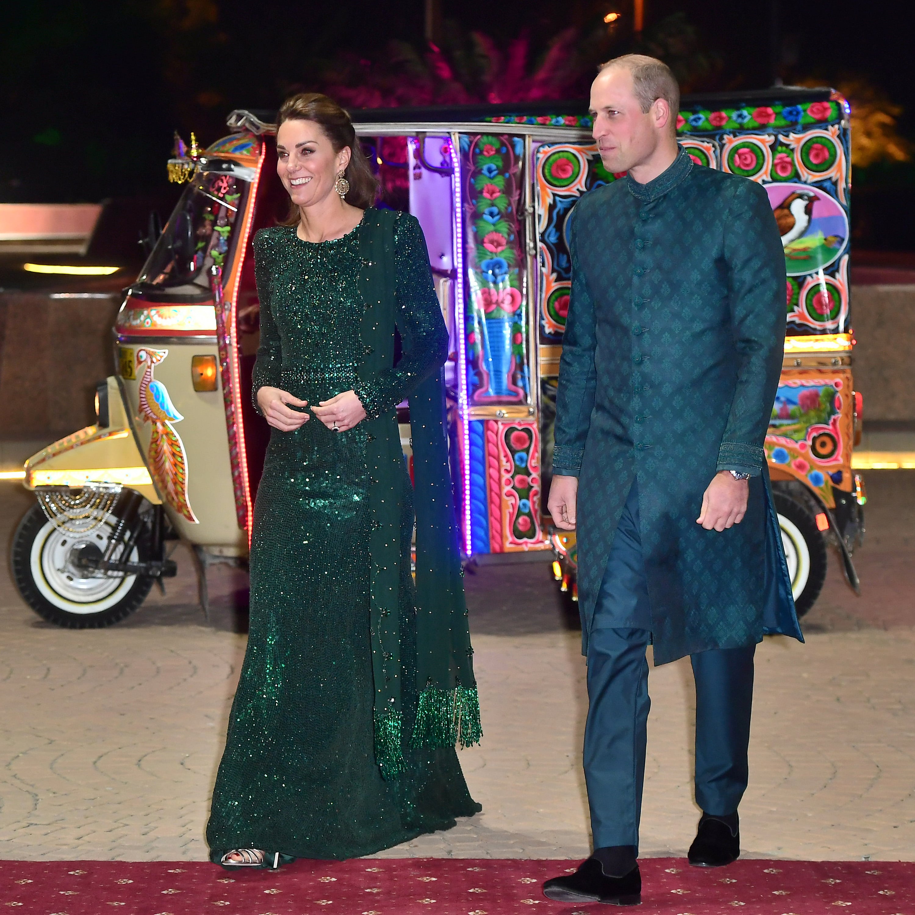 kate middleton green dress pakistan Kate Middleton's outfits from royal tour of Pakistan