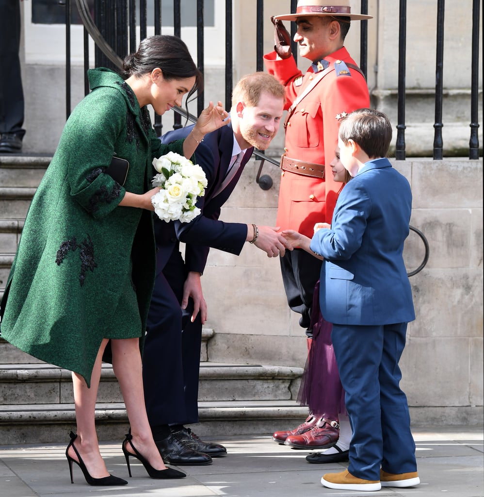 Little Girl Curtsying to Meghan Markle Video March 2019