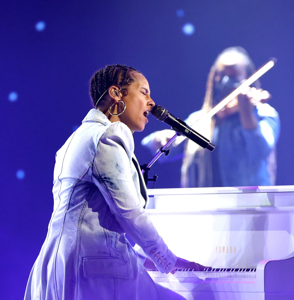 Watch Alicia Keys' Billboard Music Awards Performance Video