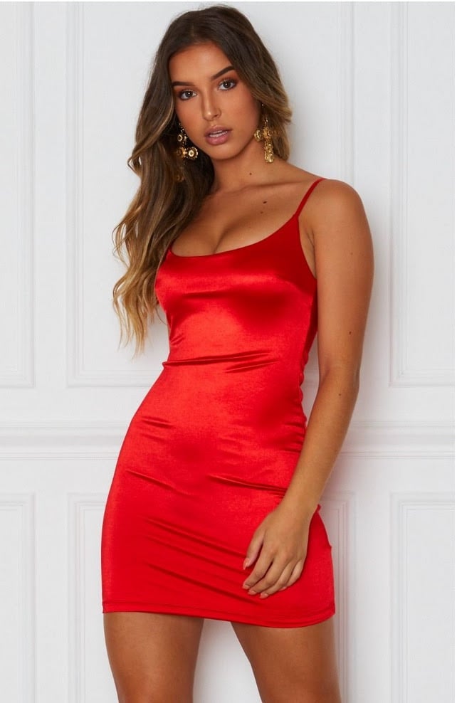 White fox red 2025 dress