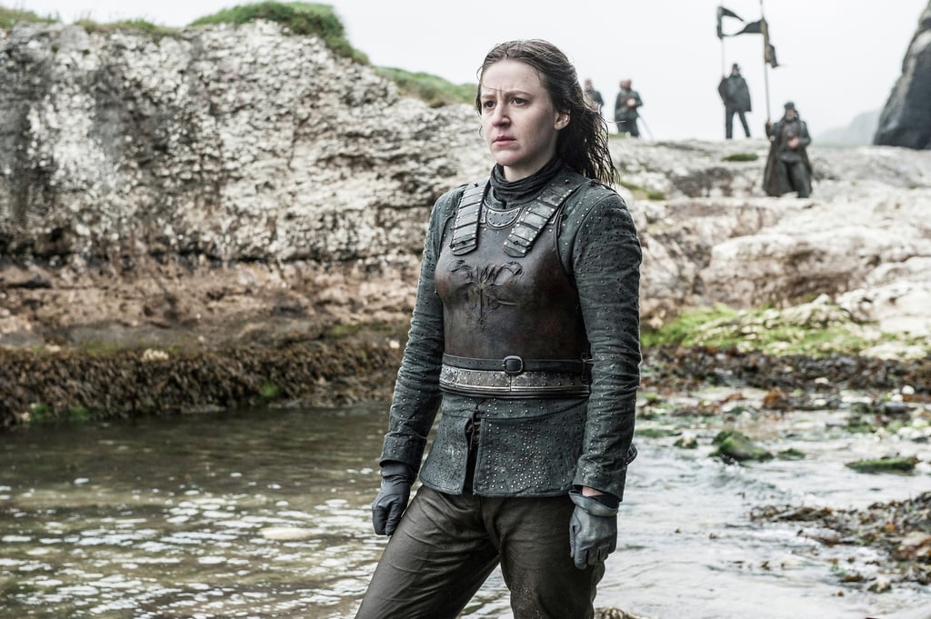 Considering nearly everyone on this show is a leader or ruler of some sort, it's only natural that they accessorize with a pair of gloves.