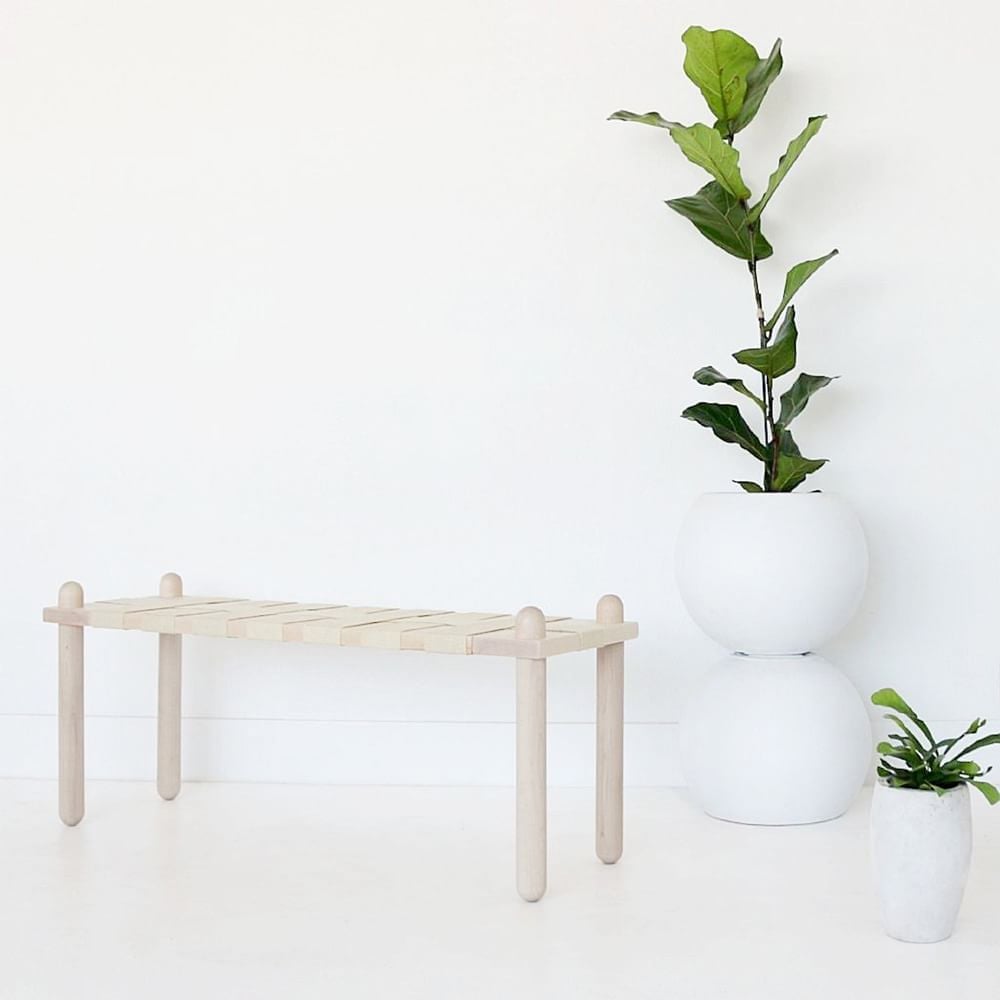 kudd krig HOME Capsule Bench