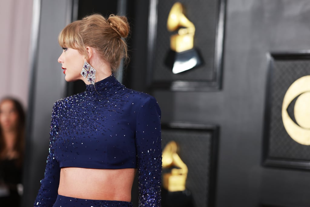 Taylor Swift Arrives at the 2023 Grammys Red Carpet
