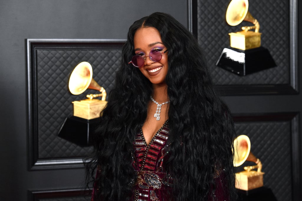 H.E.R.'s Purple Velvet Dundas Outfit | 2021 Grammy Awards