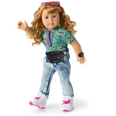 Courtney's Shirt, Tie & Jeans Outfit