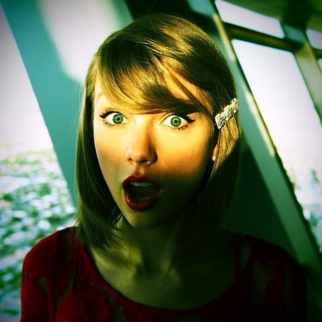 Taylor Swift showed off her signature surprised face before the ACM Awards.
Source: Instagram user taylorswift