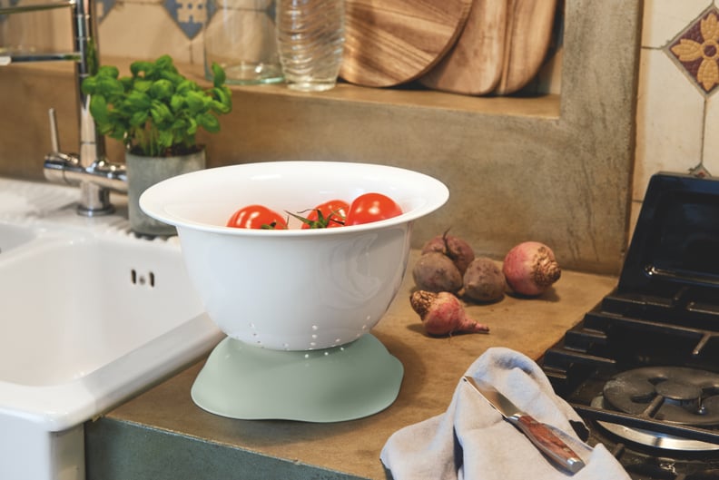 Clever Cooking Strainer/Serving Bowl by Villeroy & Boch