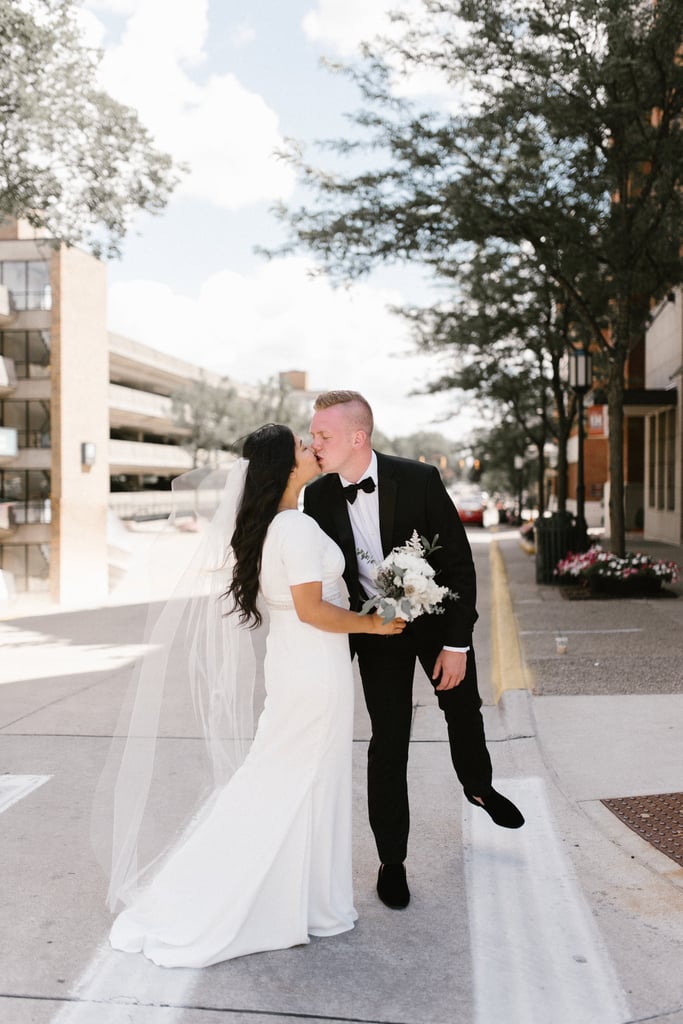 Minimalist Michigan Wedding